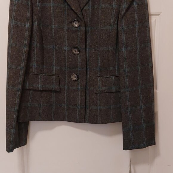 Ladies Evan-Picone 2 pce suit - NWT - Picture 3 of 9